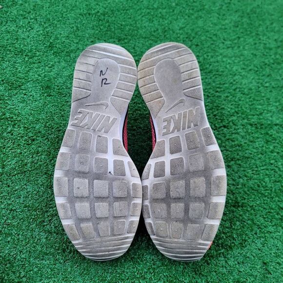 Nike  Tanjun race - Women's running shoes - Size 8.5 - Picture 9 of 11